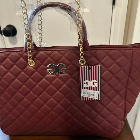 Gilda Paris Quilted Tote - Picture 2 of 3